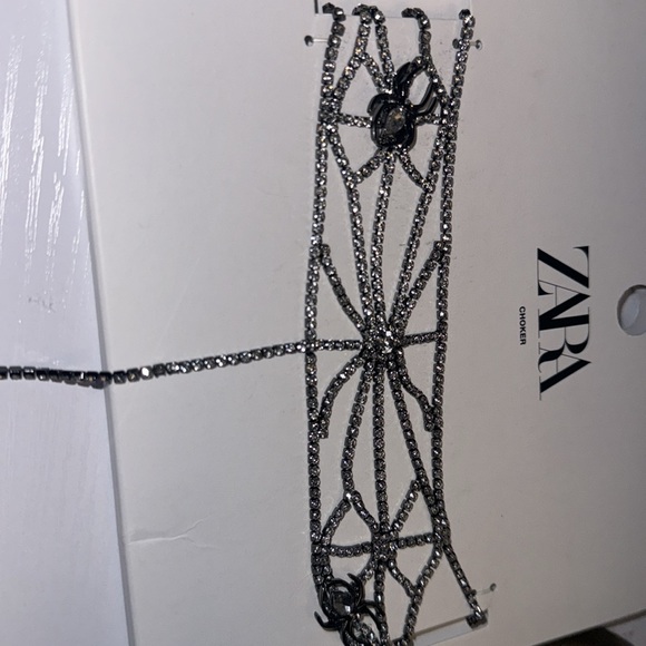 A NWT Zaras Rhinestone Chocker - Picture 5 of 7